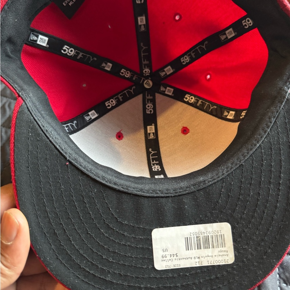Angels Fitted - Picture 5 of 5